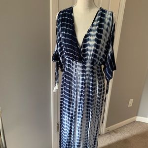 Blue tie dye Maxi dress with keyhole sleeves